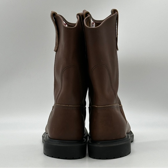 Red Wings Safety Toe Pull On Boot. Size 8 - Picture 6 of 11